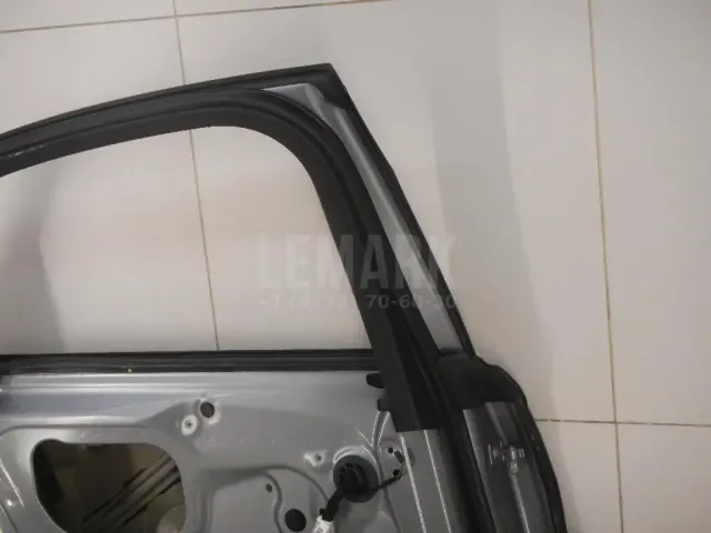 Дверь задняя левая для  Ford Fusion 2002-2012