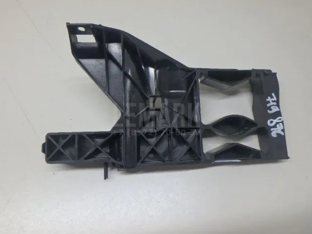 Кронштейн фар правый для  Honda Accord VIII 2008-2015