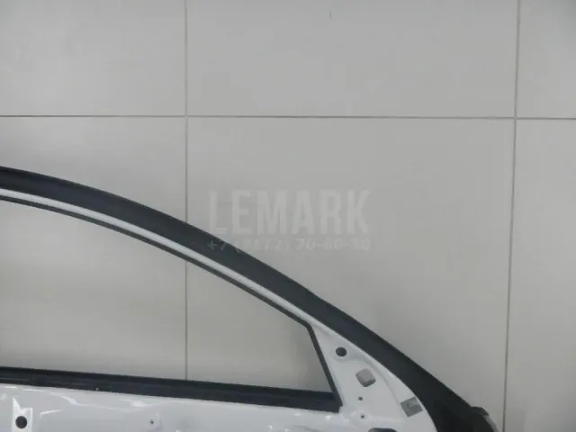 Дверь передняя левая для  Ford America Escape II 2007-2012