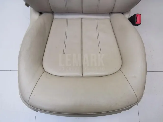 Сиденье переднее правое для  Ford Kuga 2008-2012