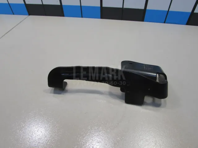 Кронштейн бачка расширительного для  CASE SV300 2012