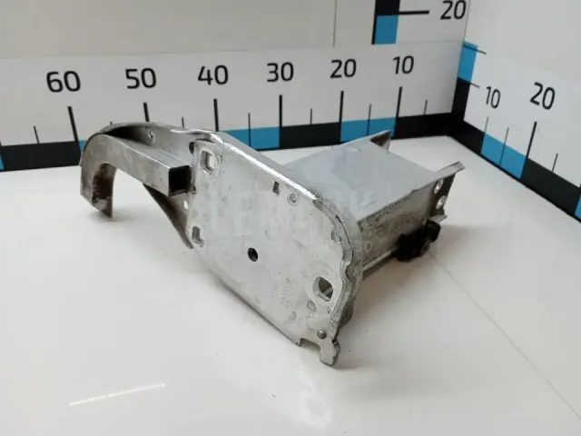 Кронштейн усилителя переднего бампера левый для  Exeed RX / Yaoguang (T22) 2023