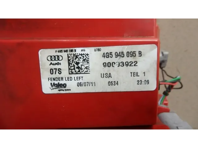Фонарь задний наружный левый для  Audi A3 [8V] 2013-2020