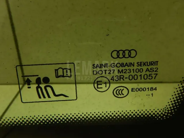 Стекло кузовное глухое правое для  Audi A3 [8PA] Sportback 2004-2013