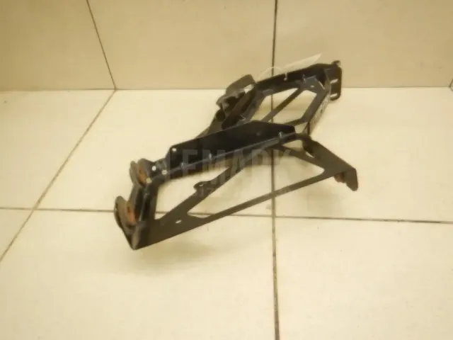 Кронштейн радиатора для  Acura MDX 2007-2013