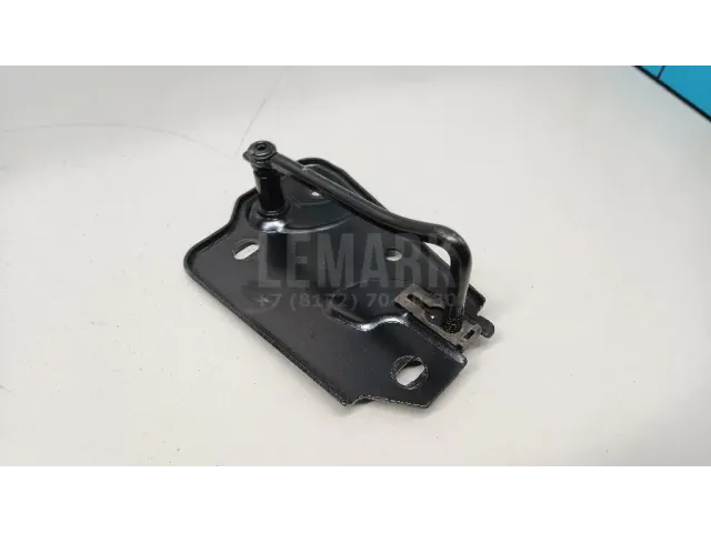 Ответная часть замка капота для  BMW 3-serie E92/E93 2006-2012