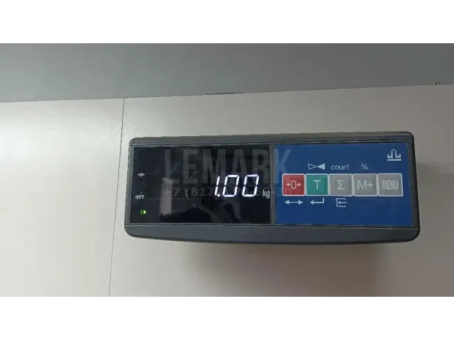 Спойлер заднего бампера