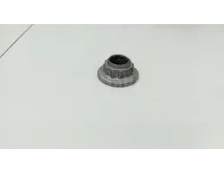Гайка задней ступицы