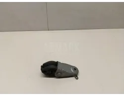 Кронштейн глушителя