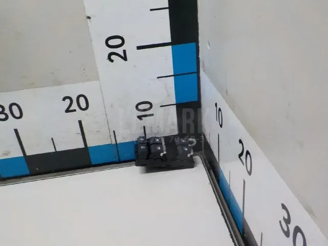 Блок управления стеклоподъемниками