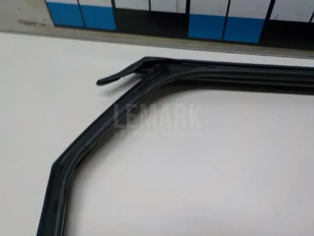 Уплотнитель стекла двери для  BYD F3 2006-2013