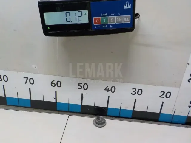 Гайка задней ступицы