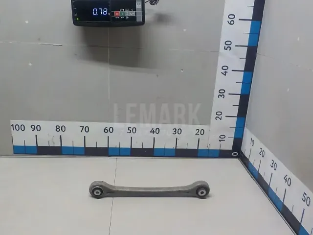 Рычаг задний верхний левый
