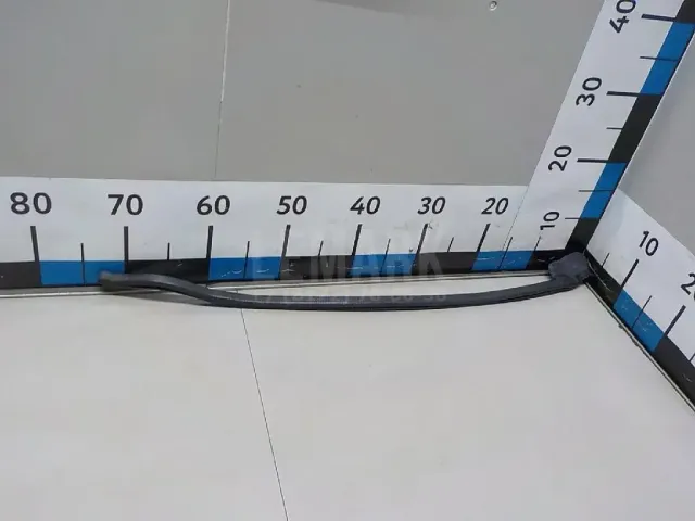 Уплотнитель двери