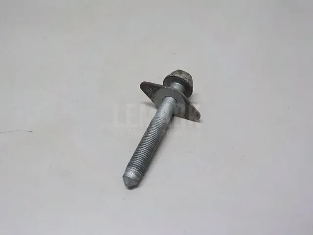 Болт