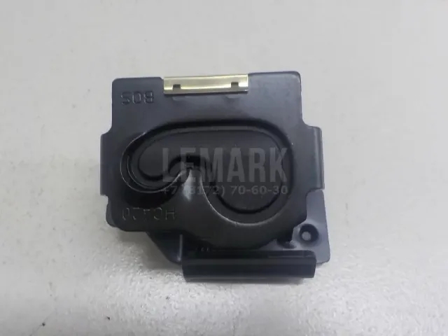Крючок для  Geely Tugella (FY11) 2020