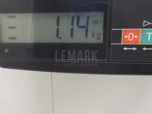 Уплотнитель стекла двери для  DAF