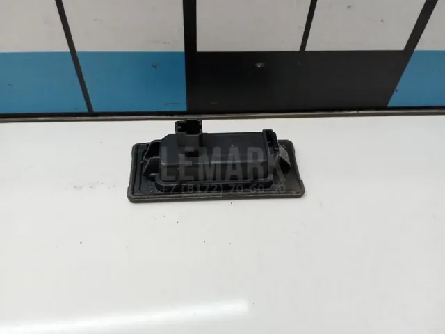 Фонарь подсветки номера для  Ford B-MAX 2012-2018
