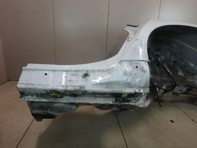 Крыло заднее левое для  Cadillac CTS 2008-2014
