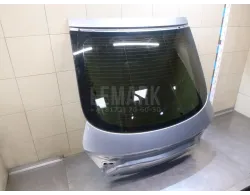 Дверь багажника со стеклом