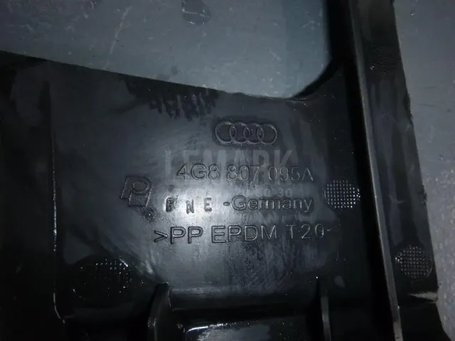 Кронштейн переднего бампера левый для  Chery Amulet (A15) 2006-2012