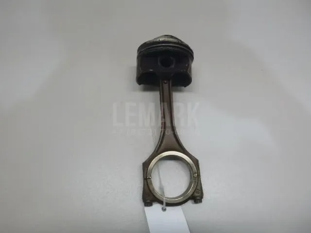 Поршень с шатуном для  Ford Fiesta 2008-2019