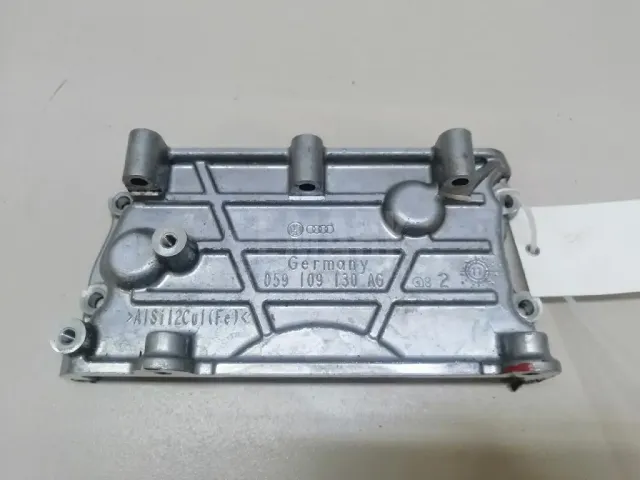 Крышка коленвала задняя для  BMW 5-serie E12 0-1981