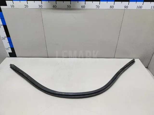 Уплотнитель (внутри) для  DS Automobiles