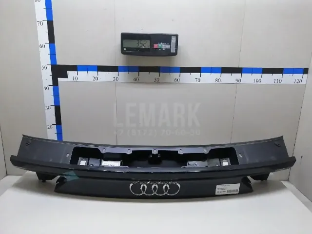 Накладка двери багажника для  Ford Maverick 2001-2007