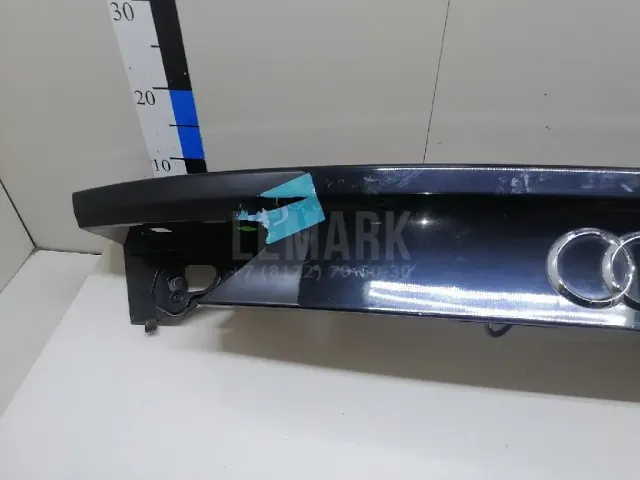 Накладка двери багажника для  Ford Maverick 2001-2007