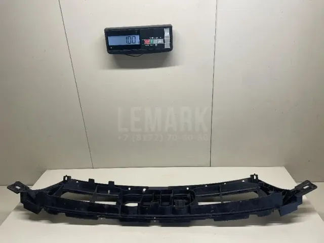 Кронштейн решетки радиатора для  Ford Mondeo V 2015-2022