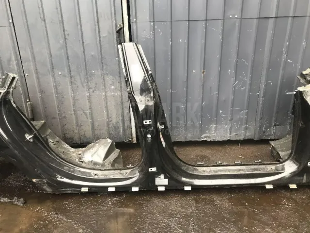 Порог со стойкой правый для  Ford Fiesta 2008-2019