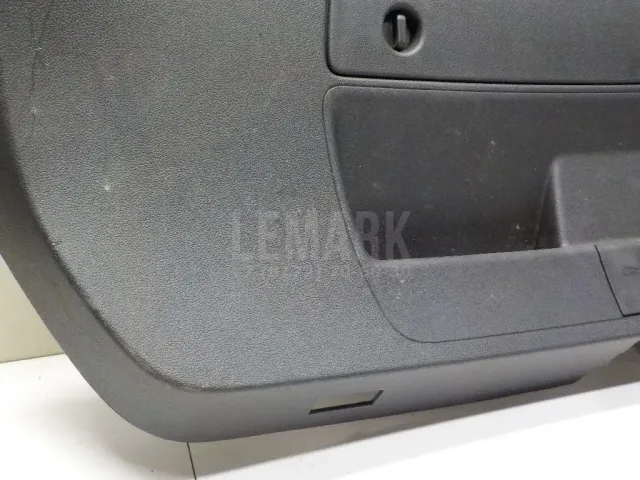 Обшивка двери багажника для  FAW Besturn B50 2009-2016