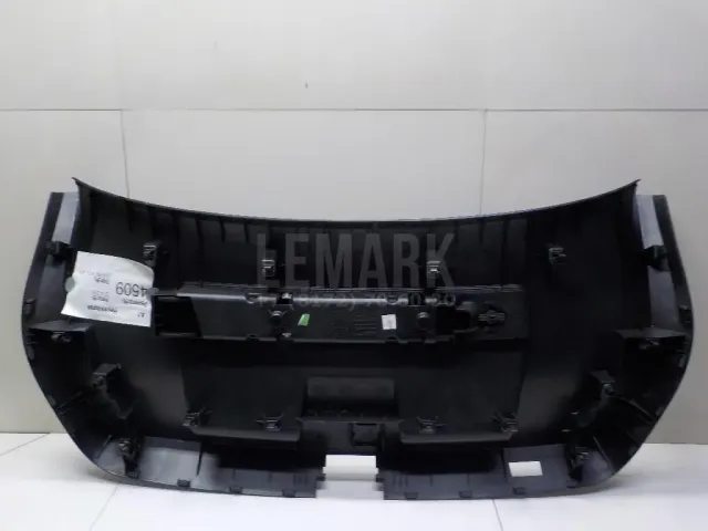 Обшивка двери багажника для  FAW Besturn B50 2009-2016