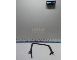 Уплотнитель двери