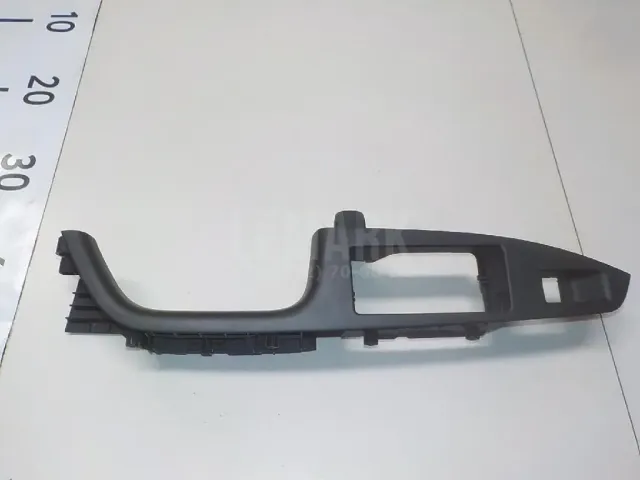 Накладка ручки внутренней для  Cadillac Escalade II 2000-2006