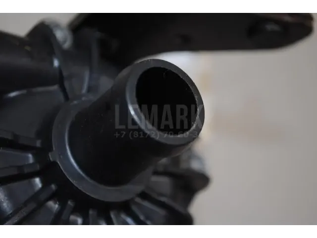 Насос (помпа) электрический для  Audi Allroad quattro 2000-2005