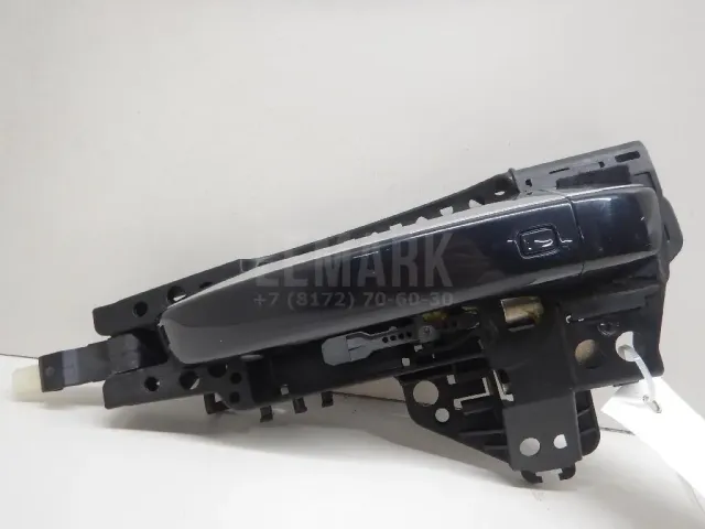 Ручка двери задней наружная левая для  Audi Allroad quattro 2006-2012