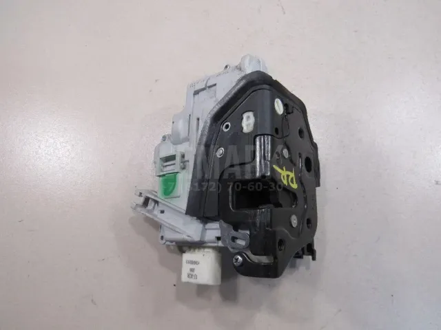 Замок двери задней правой для  Ford Fiesta 2008-2019