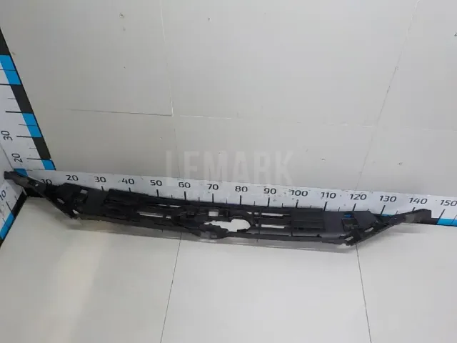 Кронштейн решетки радиатора для  Haval F7 2019-2024