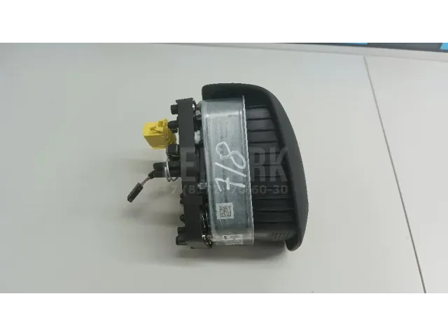 Подушка безопасности в рулевое колесо для  DAF XF 106 2014