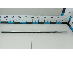 Накладка стекла заднего левого