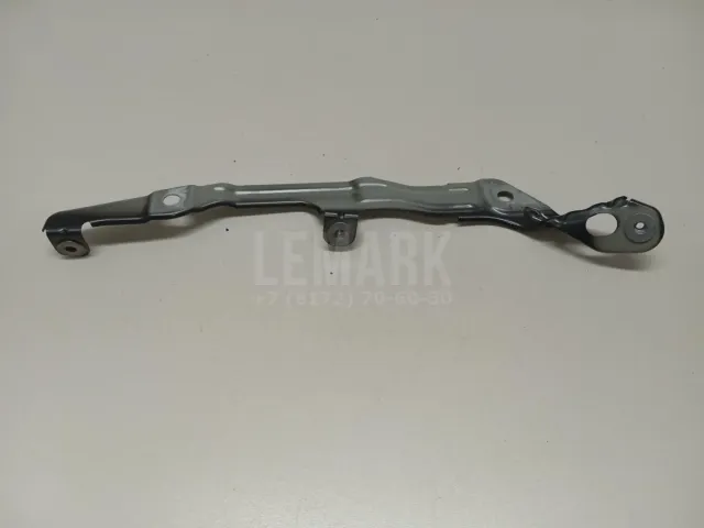 Кронштейн крепления крыла для  FAW J5 2004