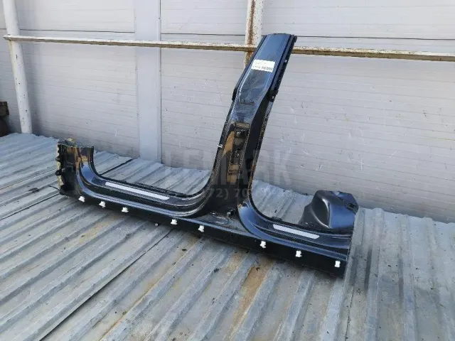 Порог со стойкой левый для  Ford America Excursion 2000-2006