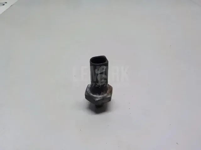 Датчик давления масла