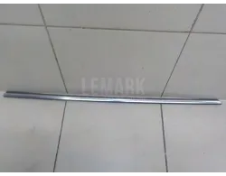 Накладка стекла заднего левого
