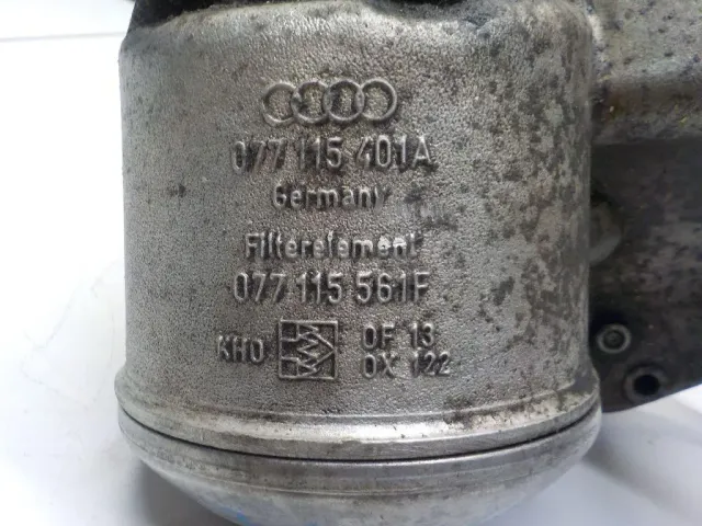 Кронштейн масляного фильтра для  Audi 100 [C4] 1991-1994