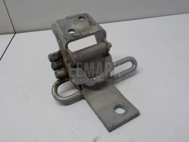 Петля двери передней правой нижняя для  Ford Kuga 2008-2012