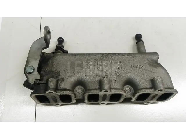 Коллектор впускной для  Audi Q6 2022