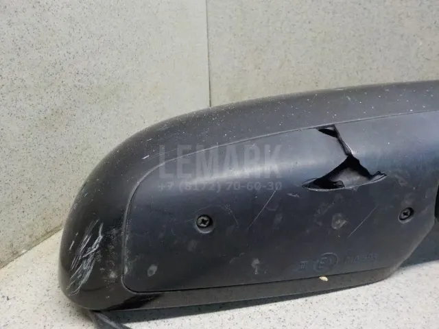 Зеркало правое электрическое